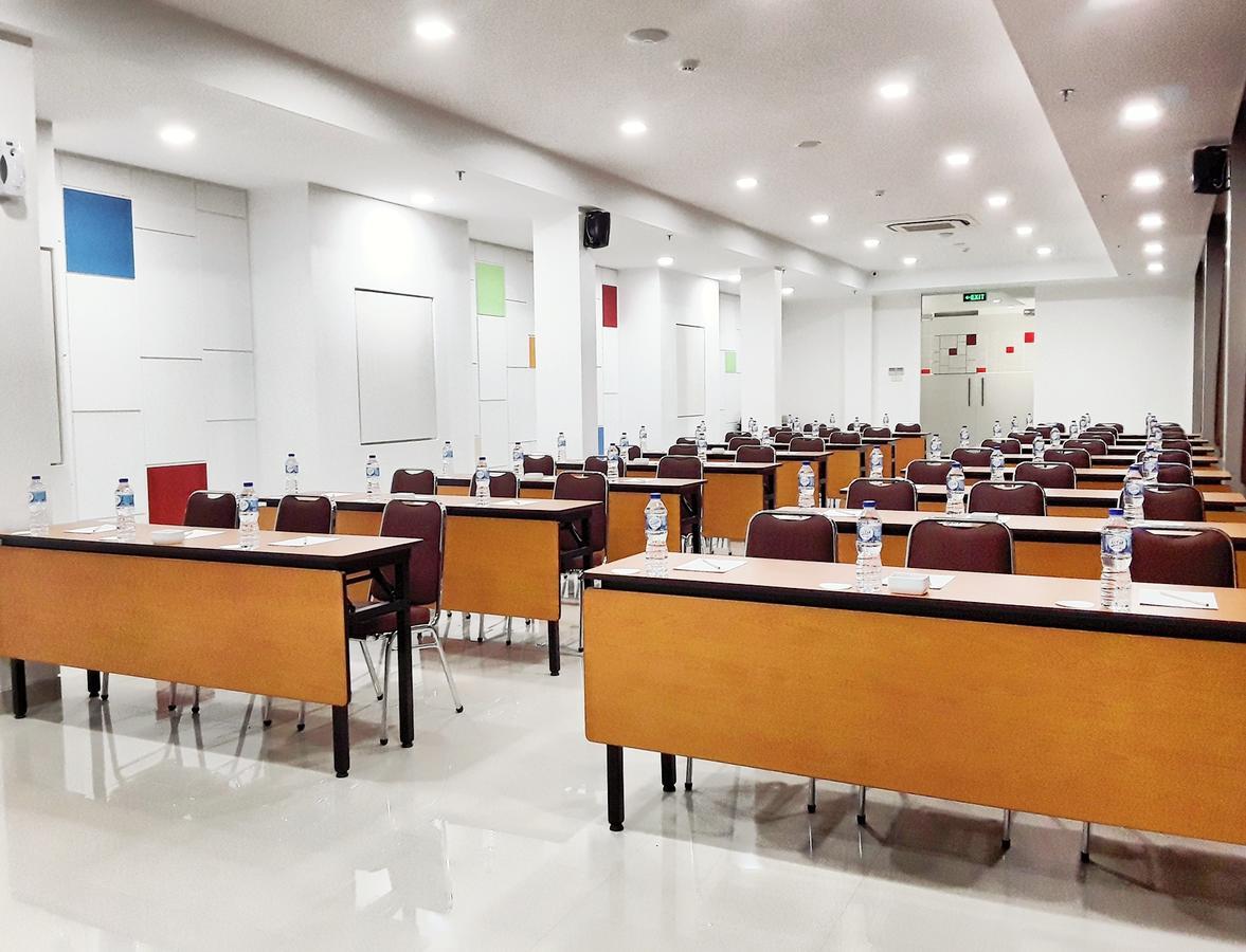Amaris Hotel Nagoya Hill - Batam Экстерьер фото
